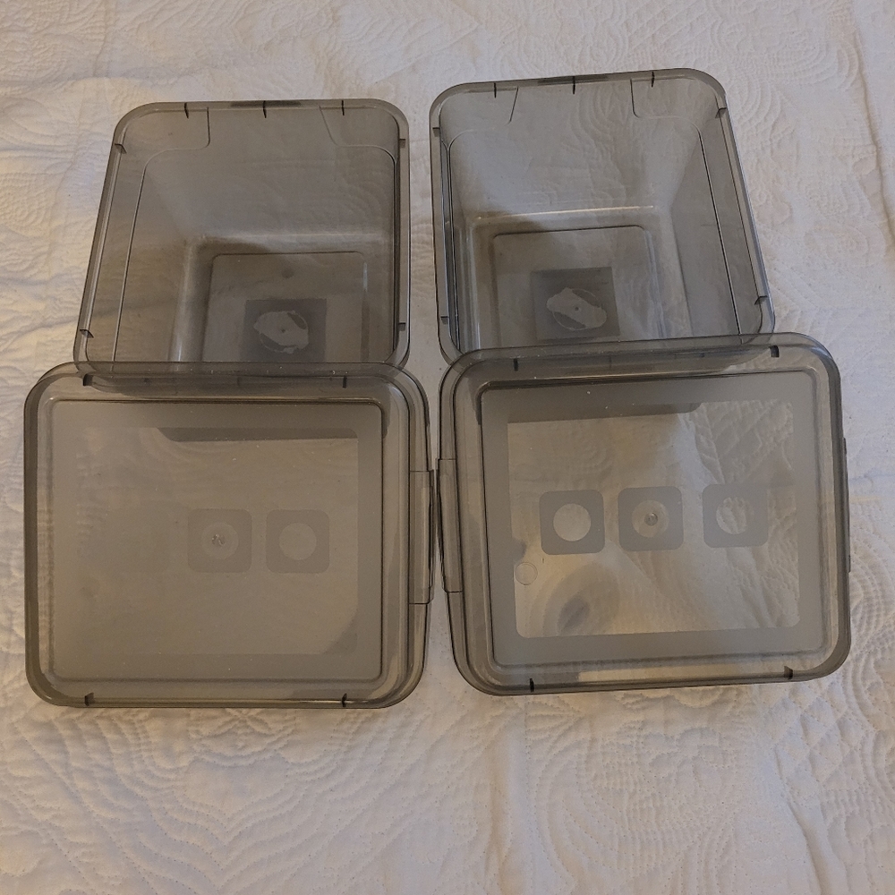 2 Small Square Storage Containers - Picture 2 of 4